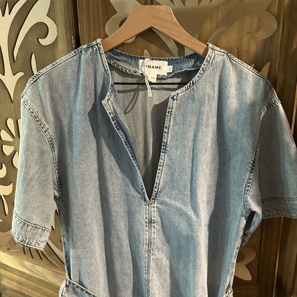 Frame Caftan Dress in Breezy - Picture 6 of 11